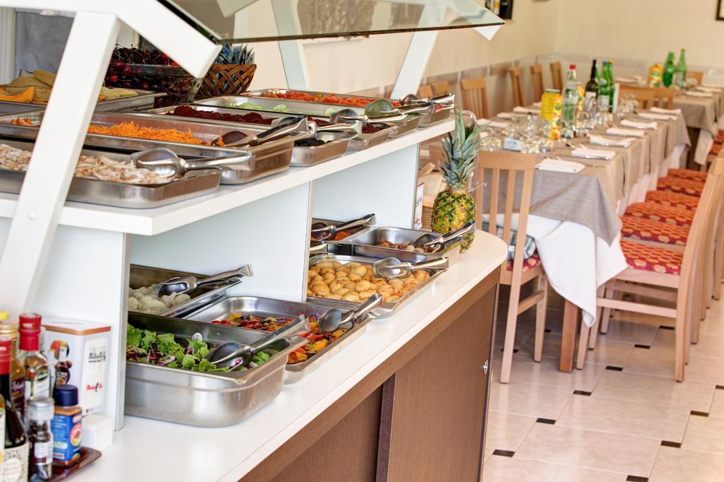 Hotel Giamaika Cesenatico Ngoại thất bức ảnh