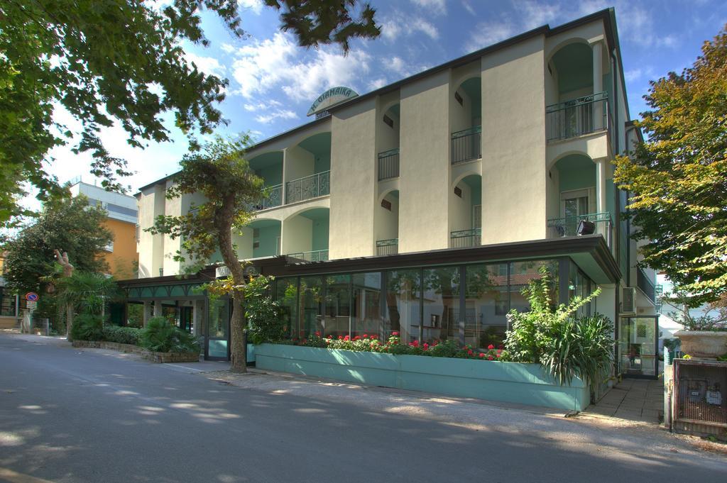 Hotel Giamaika Cesenatico Ngoại thất bức ảnh