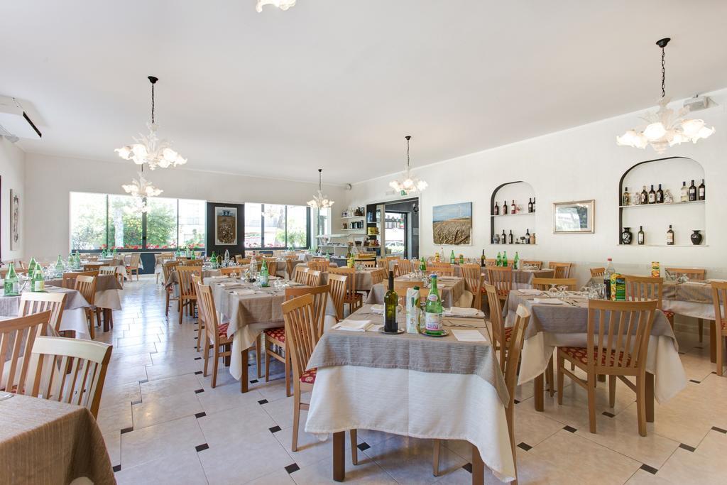 Hotel Giamaika Cesenatico Ngoại thất bức ảnh